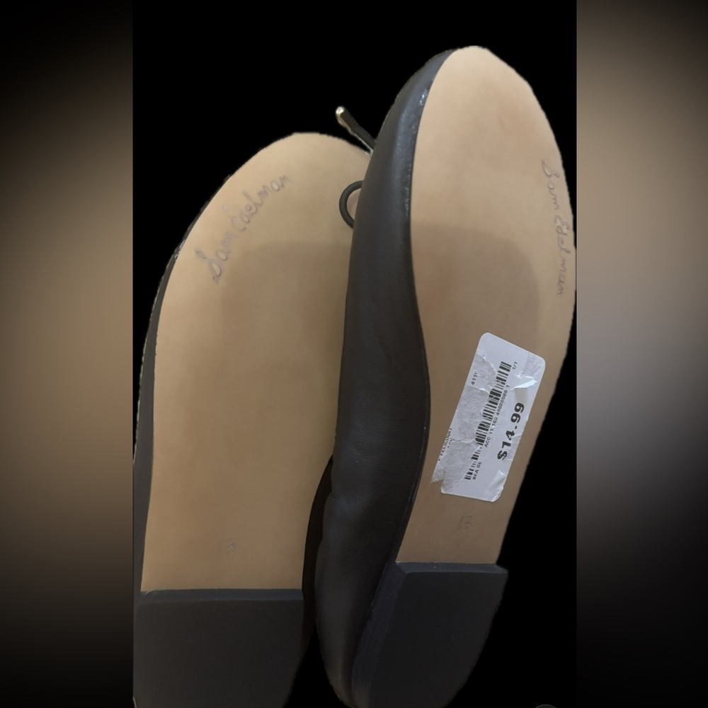 Sam Edelman Black Leather Flats - Picture 2 of 2
